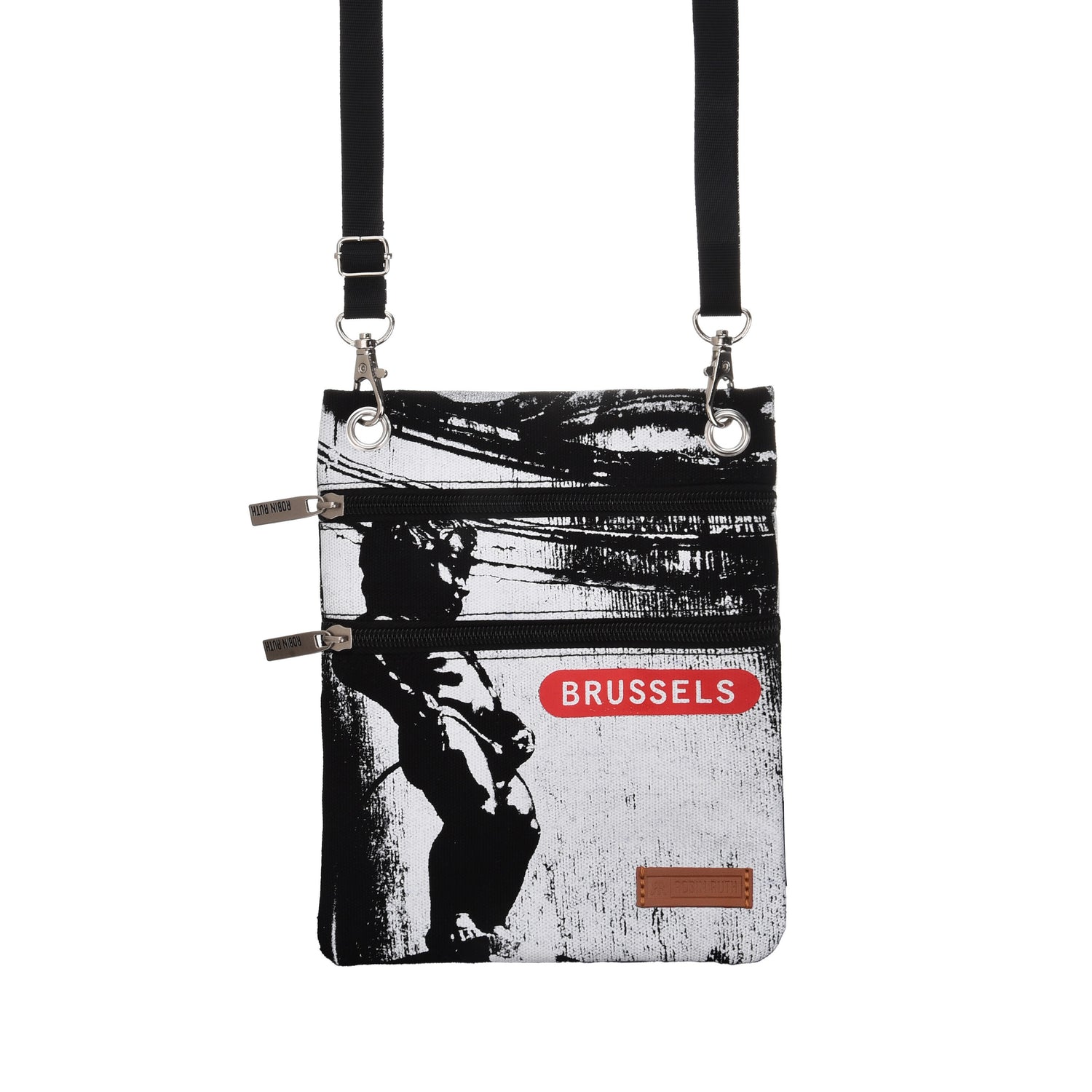 Passport bag - Brussels - Manneken Pis