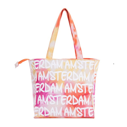 Katie S Dye - Shopper - Amsterdam